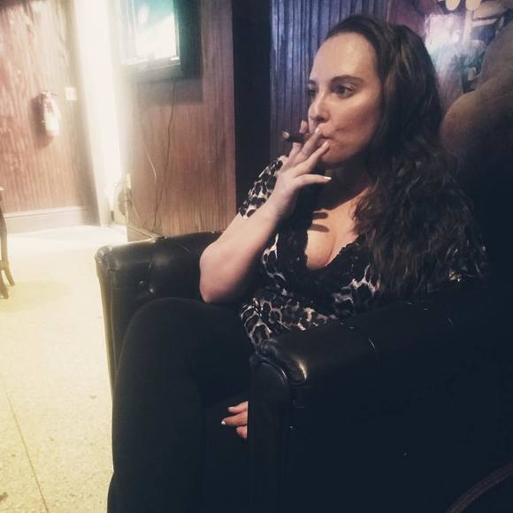 Meet your Posher, Beatriz - Picture 1 of 1